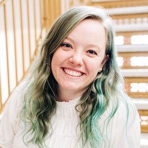 Meet your Posher, Kira